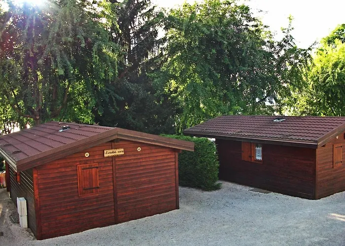 Camping Routes Du Monde Atc Veyrier Du Lac - Annecy